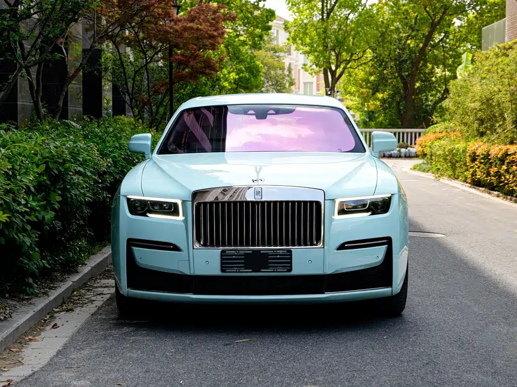 Rolls-Royce Ghost 2024