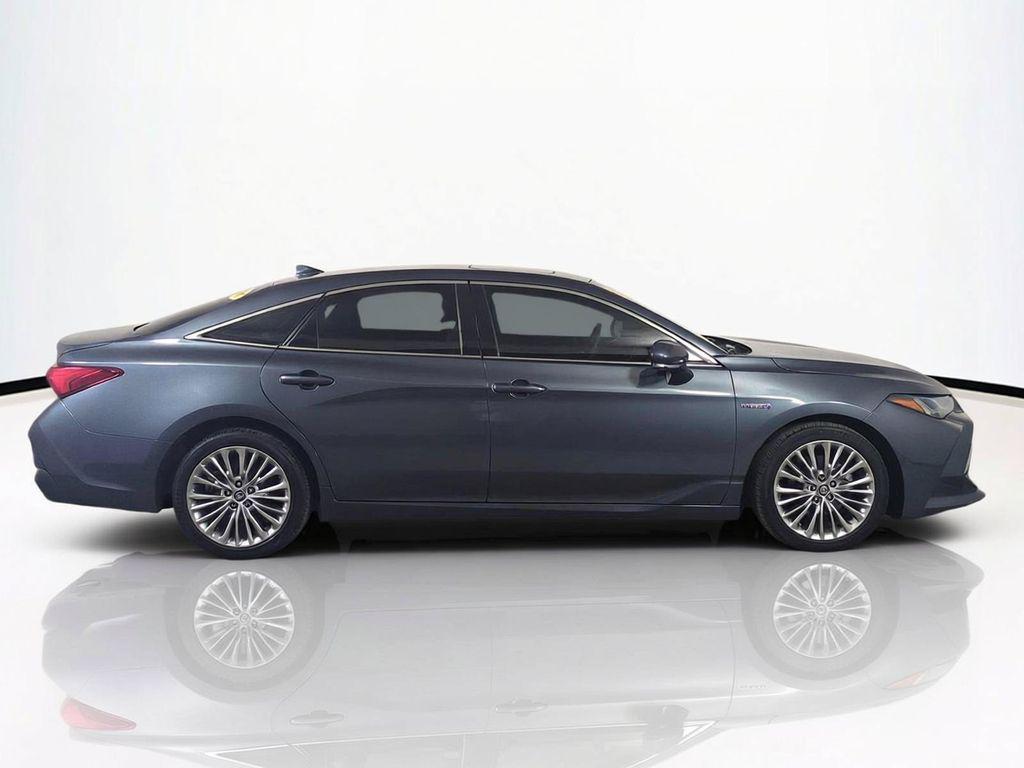 Toyota Avalon 2021