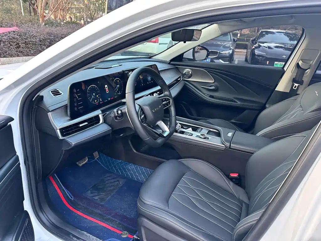 CHERY Arrizo 8 2023