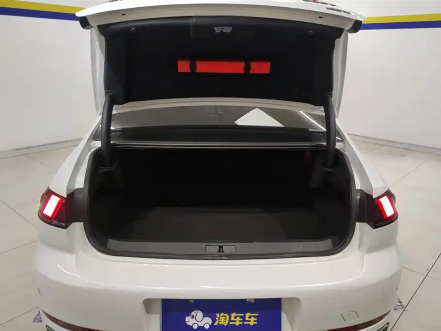 Peugeot 508 2023