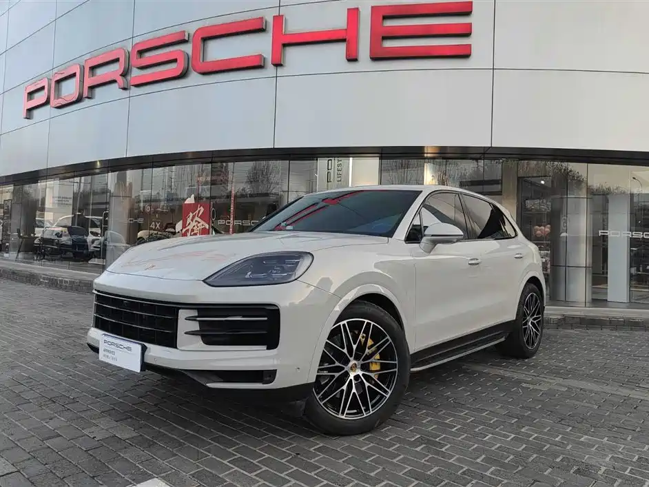 Porsche Cayenne 2024