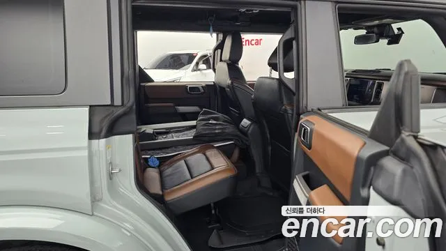 Ford Bronco 2022