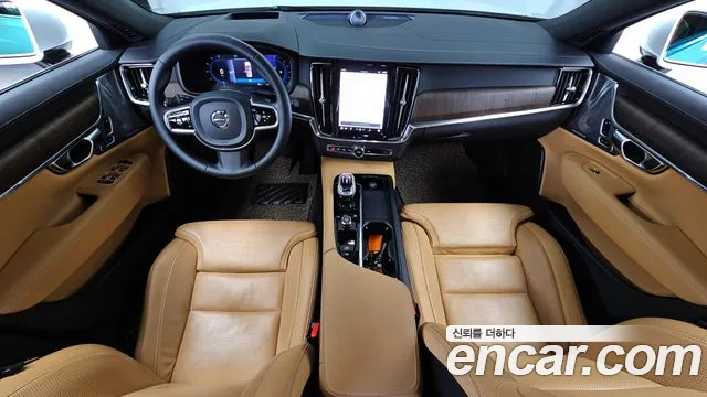 Volvo S90 2022