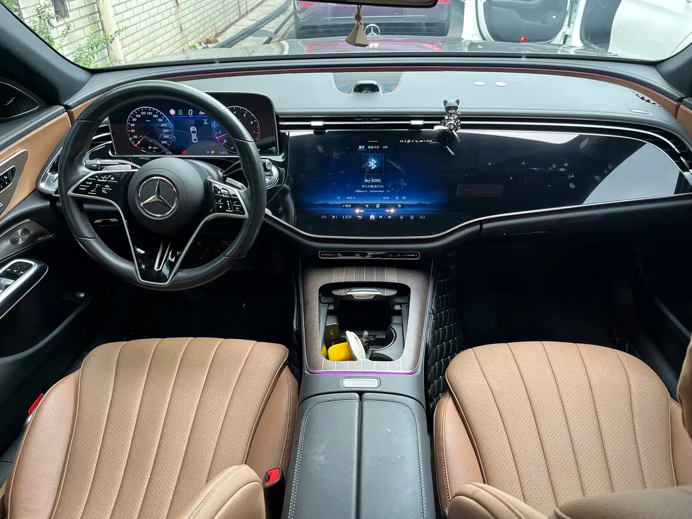 Mercedes-Benz E-Класс 2023