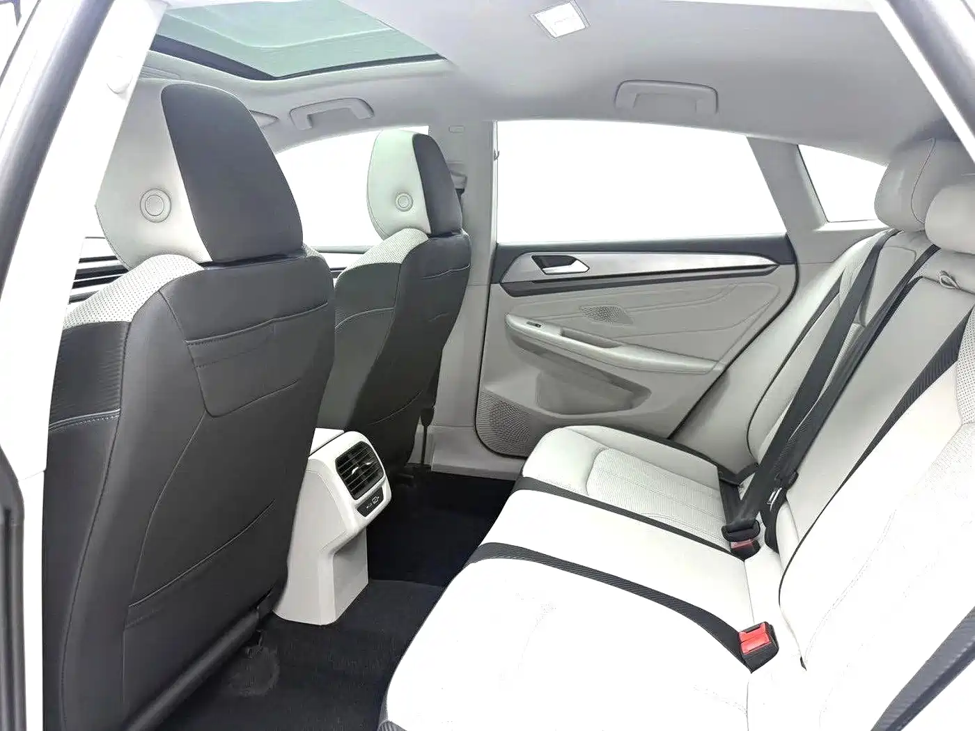 Volkswagen Lamando 2023