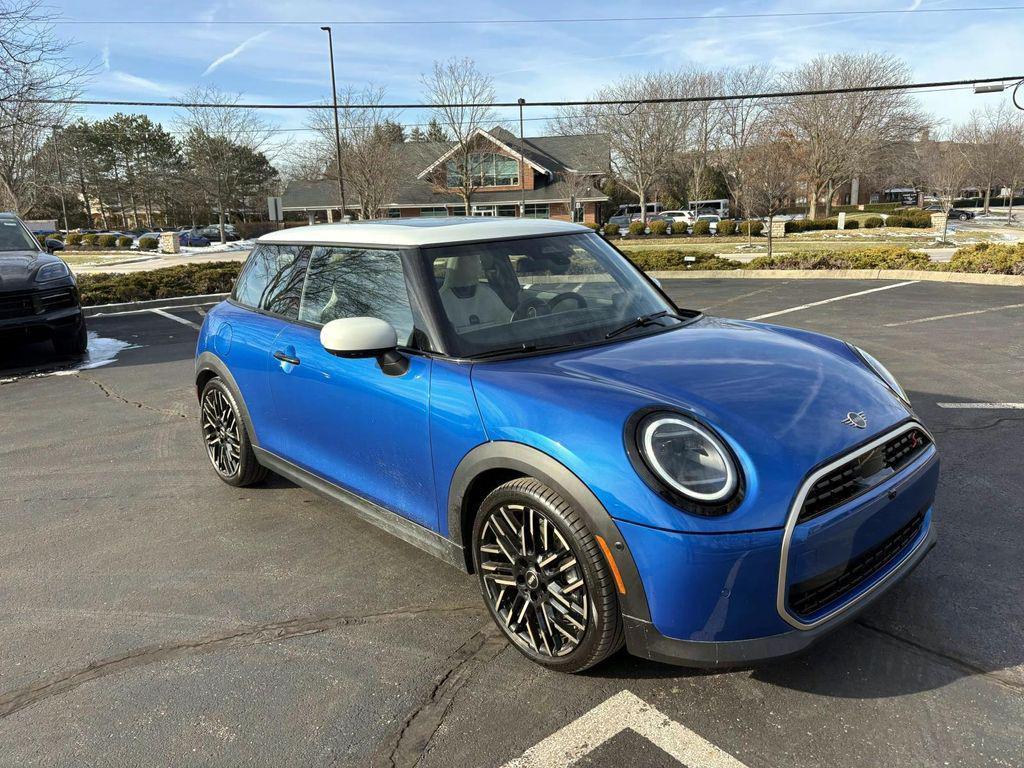 Mini Hardtop 2025