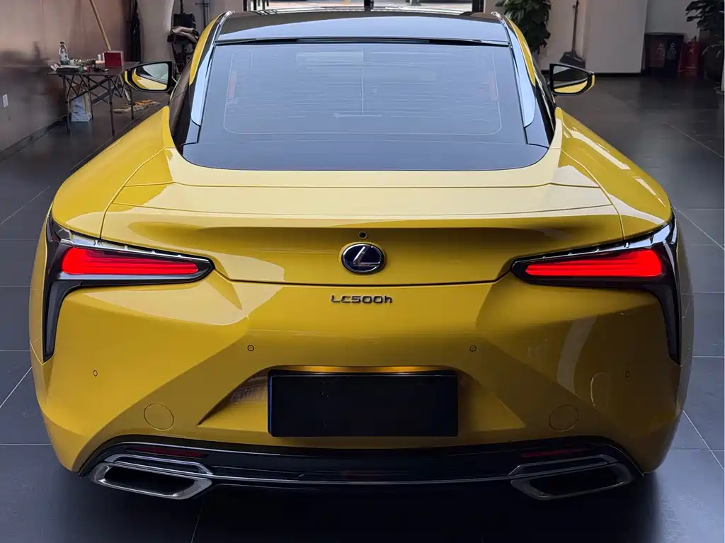 Lexus LC 2021