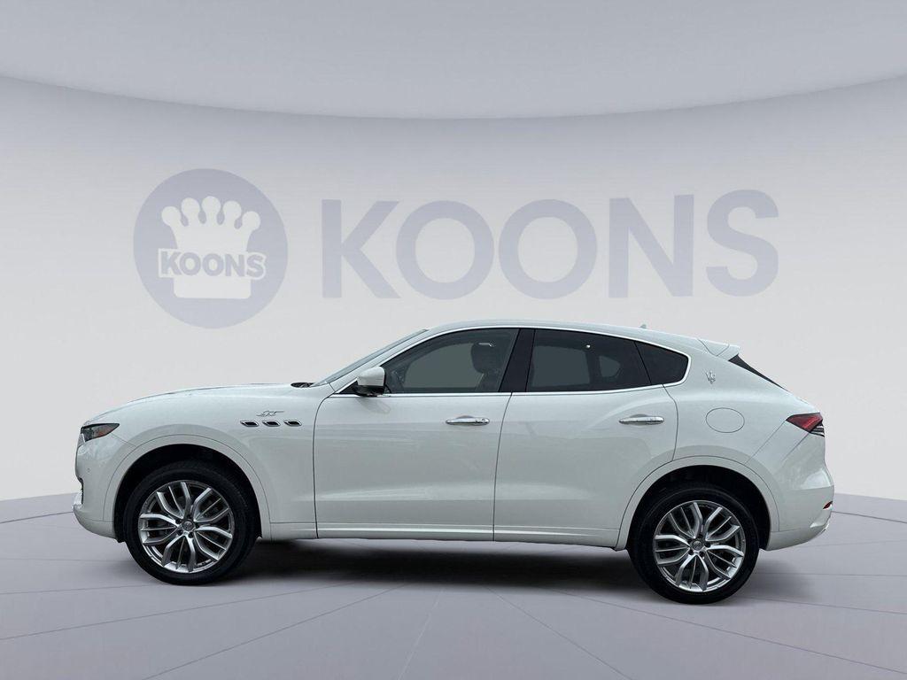 Maserati Levante 2022