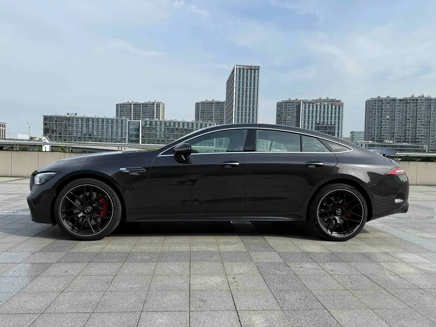 Mercedes-Benz AMG GT 2025