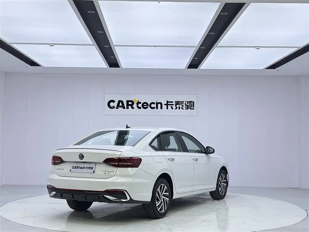 Volkswagen Lavida 2024