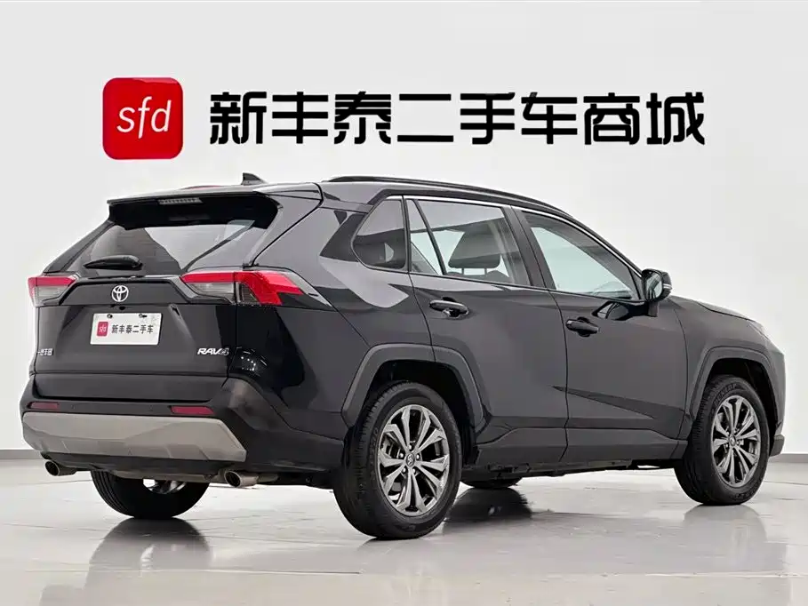 Toyota RAV4 2024