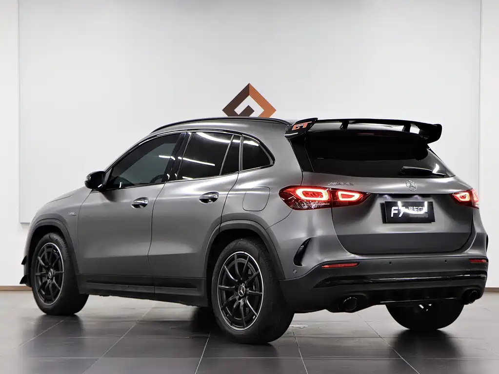 Mercedes-Benz GLA AMG 2023