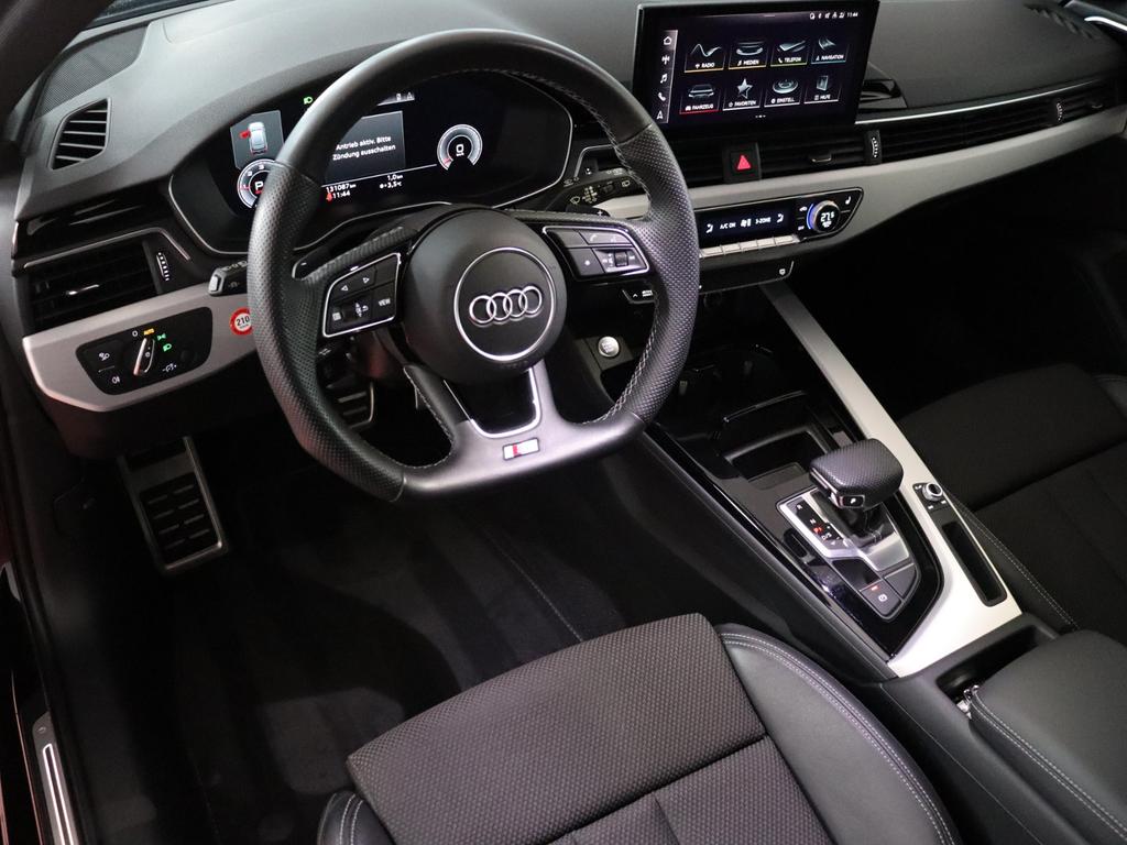 Audi A4 2023