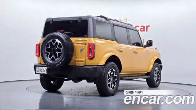 Ford Bronco 2022