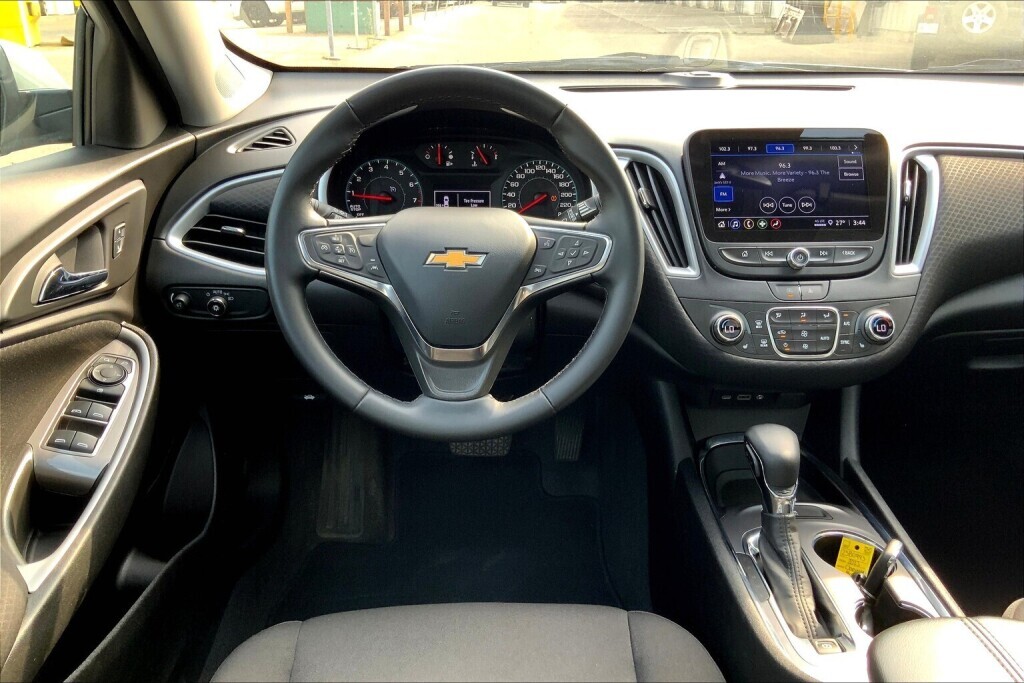 Chevrolet Malibu 2023