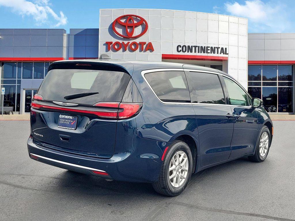 Chrysler Pacifica 2024
