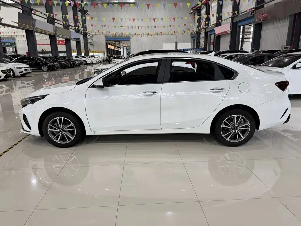 Kia K3 2023