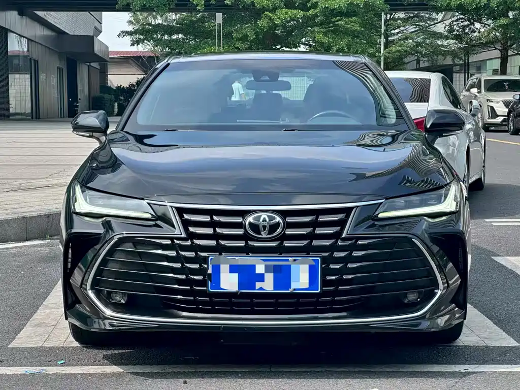 Toyota Avalon 2023