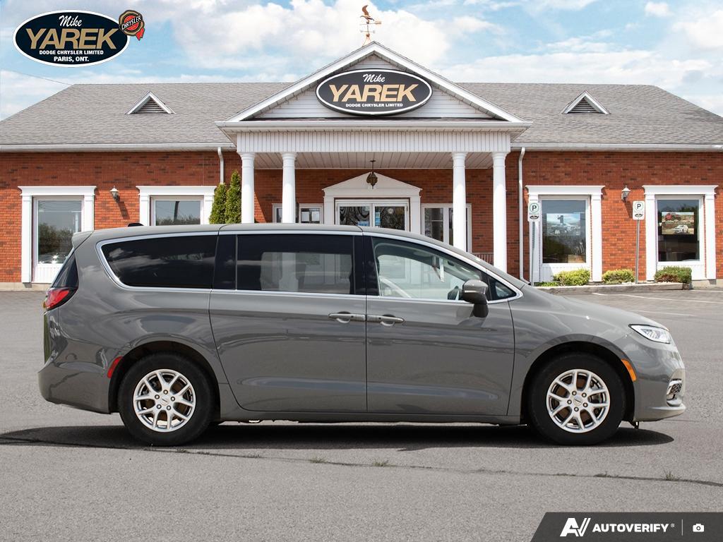Chrysler Pacifica 2023