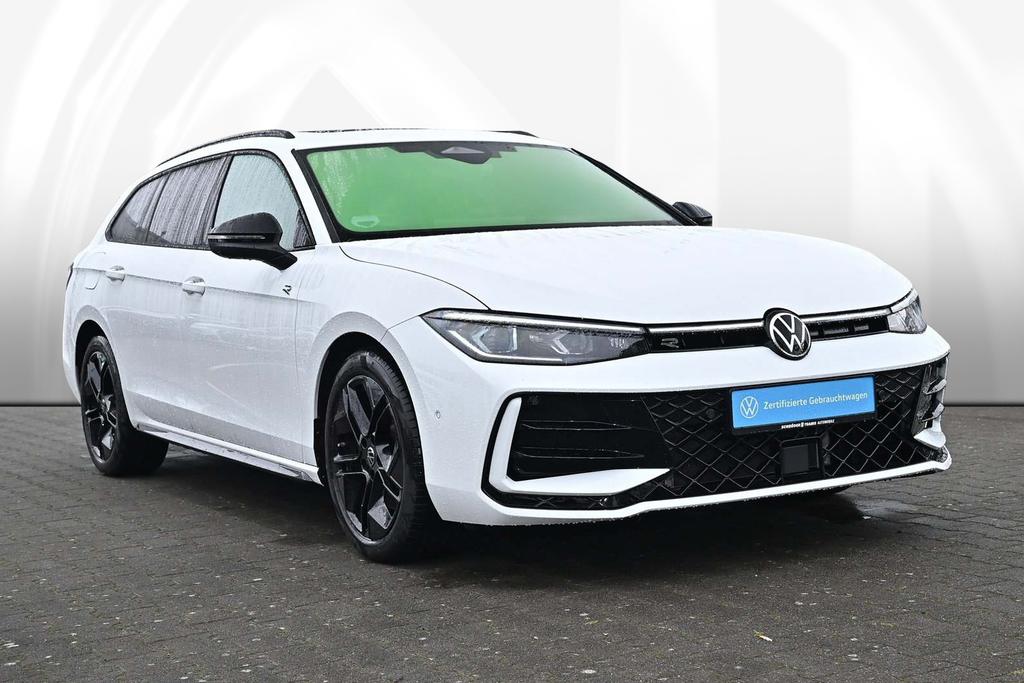 Volkswagen PASSAT VARIANT 2024