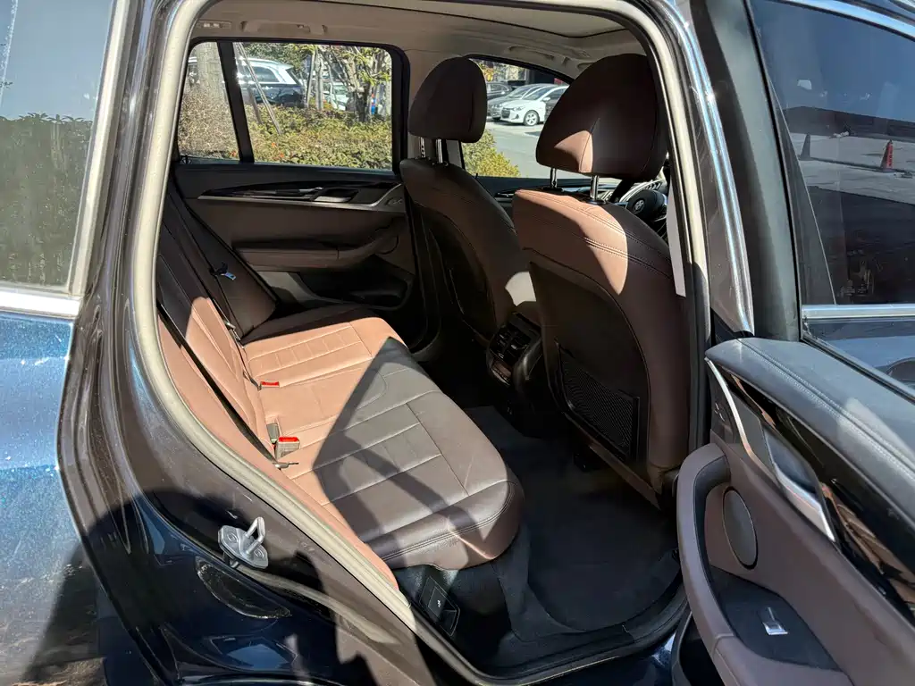 BMW X3 2021