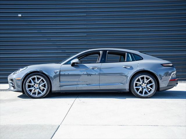 Porsche Panamera 2025