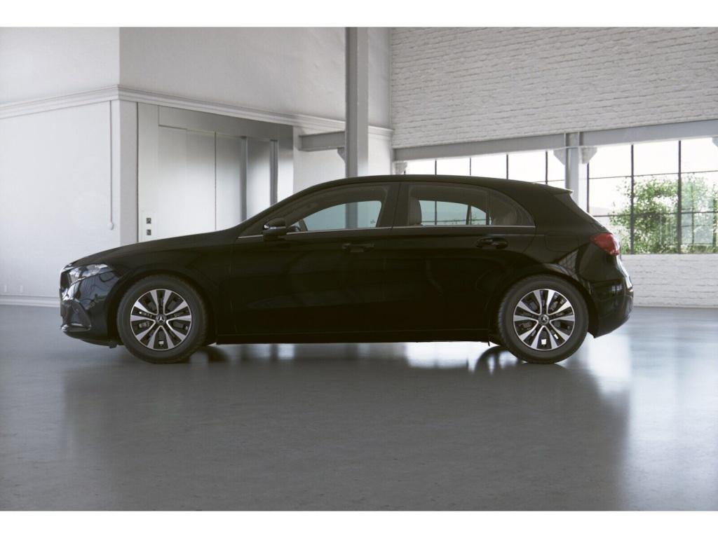 Mercedes-Benz A 200 2023