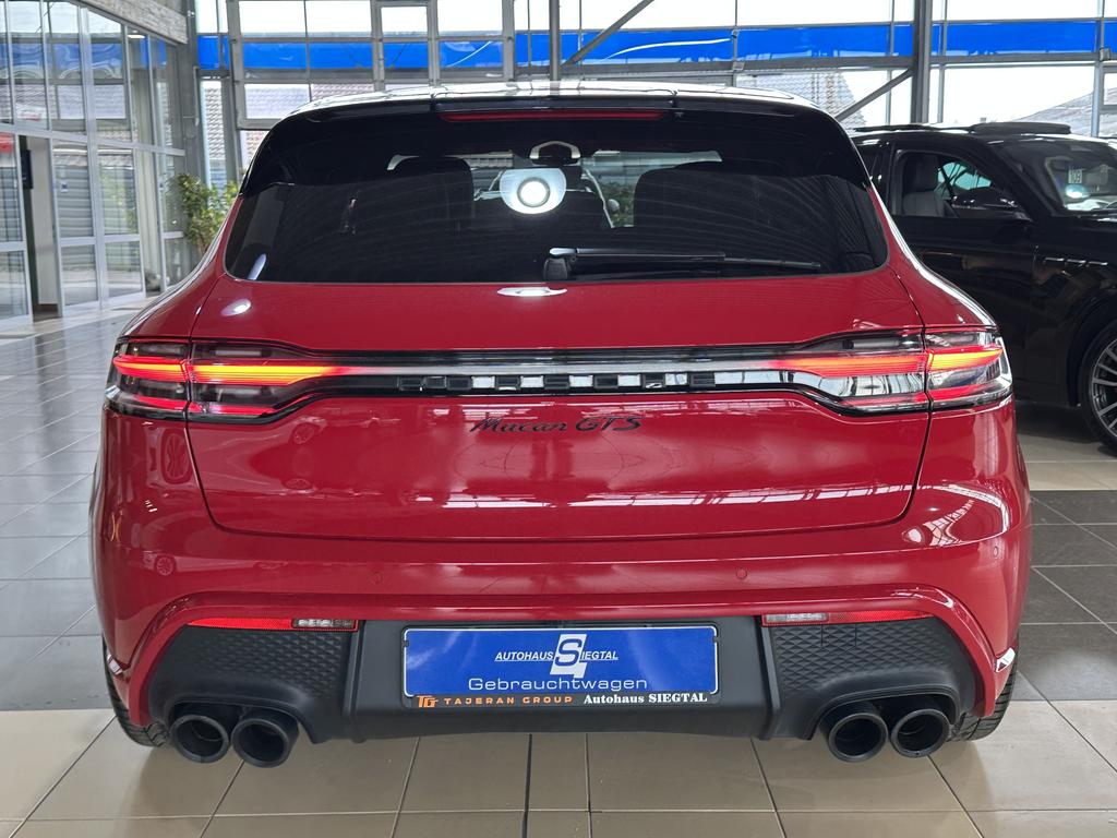 Porsche Macan 2022