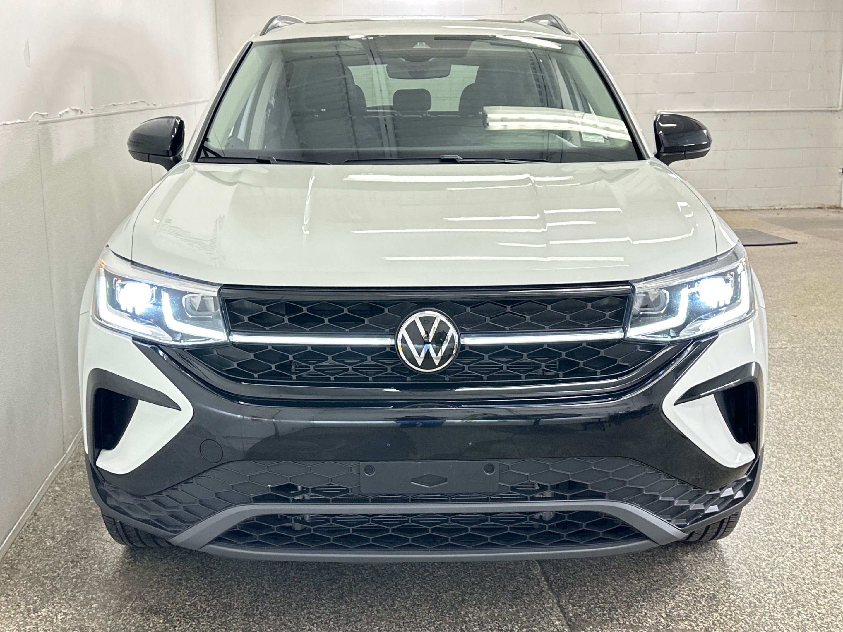 Volkswagen Taos 2024