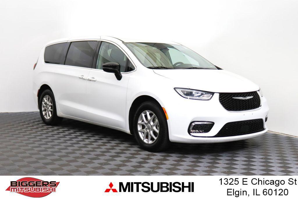 Chrysler Pacifica 2024