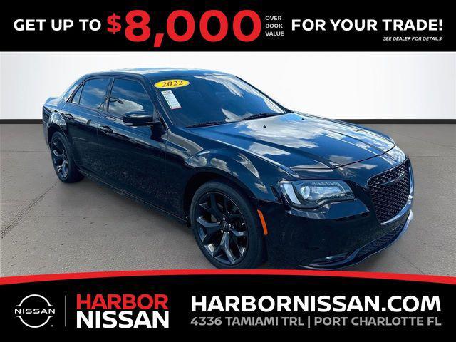 Chrysler 300 2022