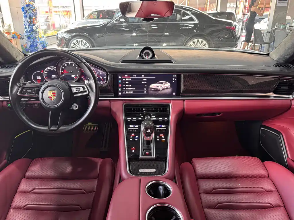 Porsche Panamera 2022