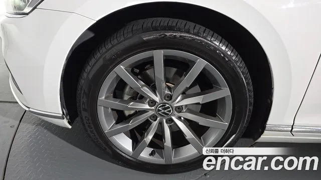 Volkswagen Passat 2022