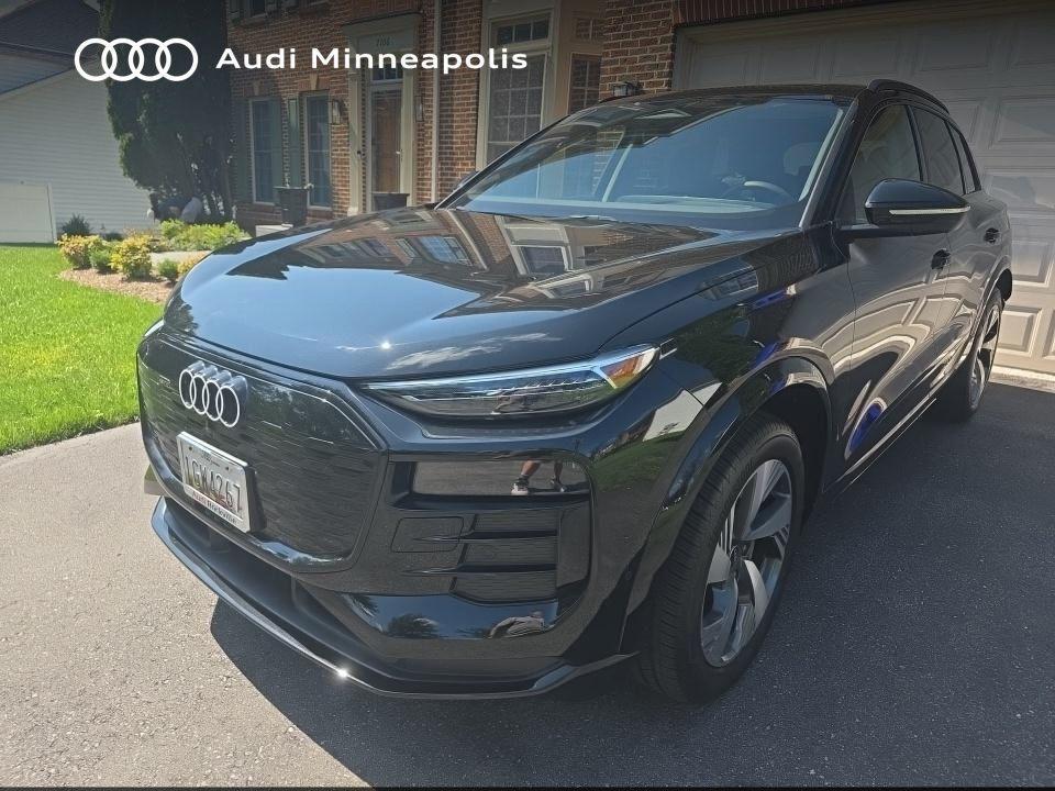 Audi Q6 e-tron 2025