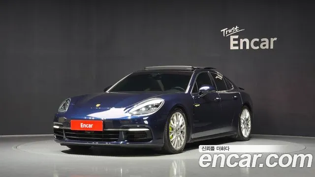 Porsche Panamera 2020