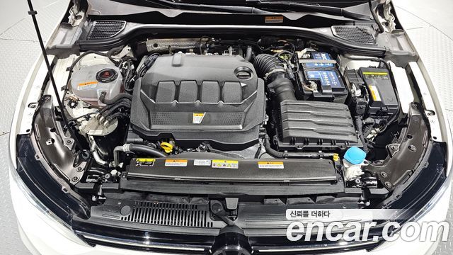 Volkswagen Golf 2022