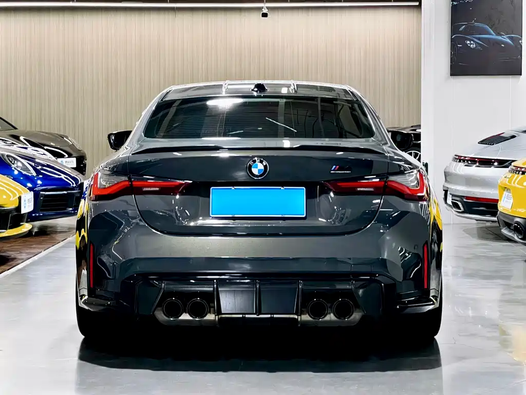 BMW M4 2024
