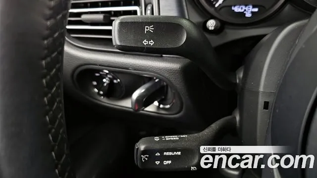 Porsche Macan 2022