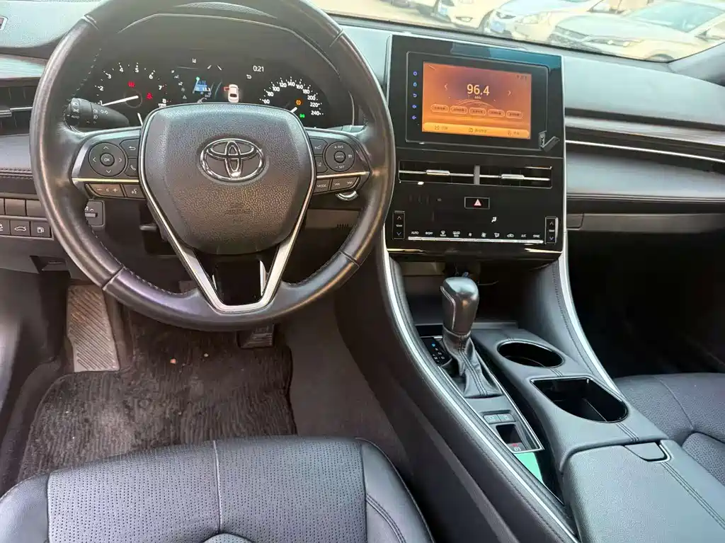 Toyota Avalon 2023