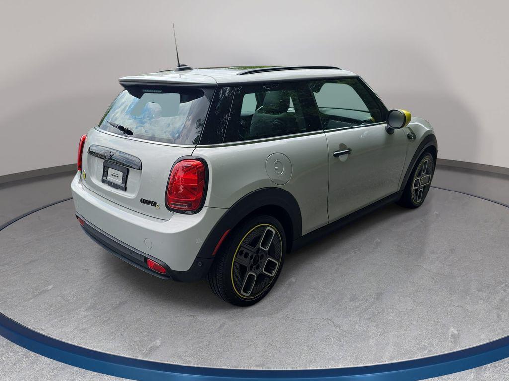 Mini Hardtop 2023