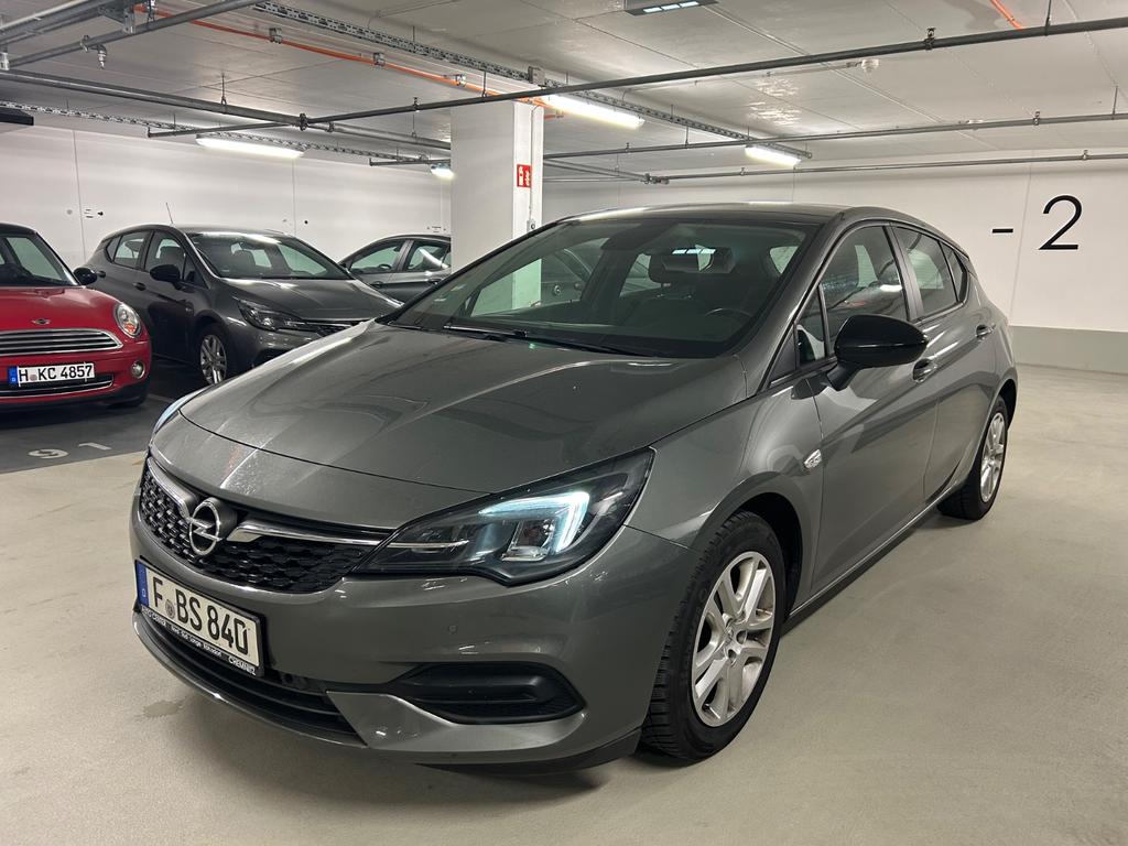 Opel Astra 2021