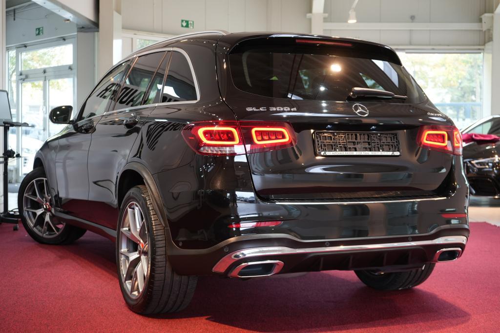 Mercedes-Benz GLC 300 2020