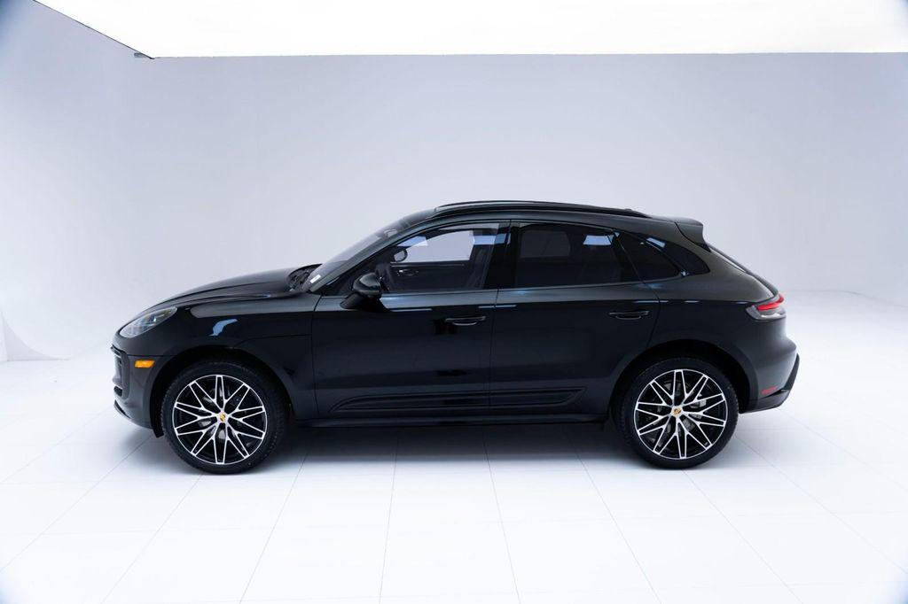 Porsche Macan 2025