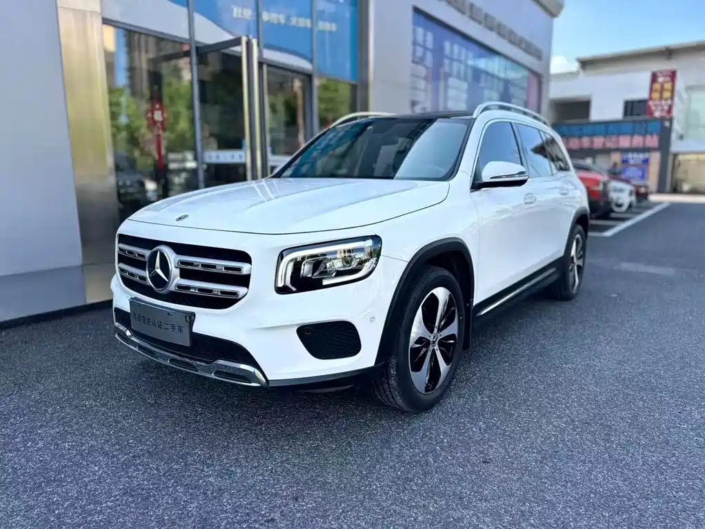 Mercedes-Benz GLB 2021