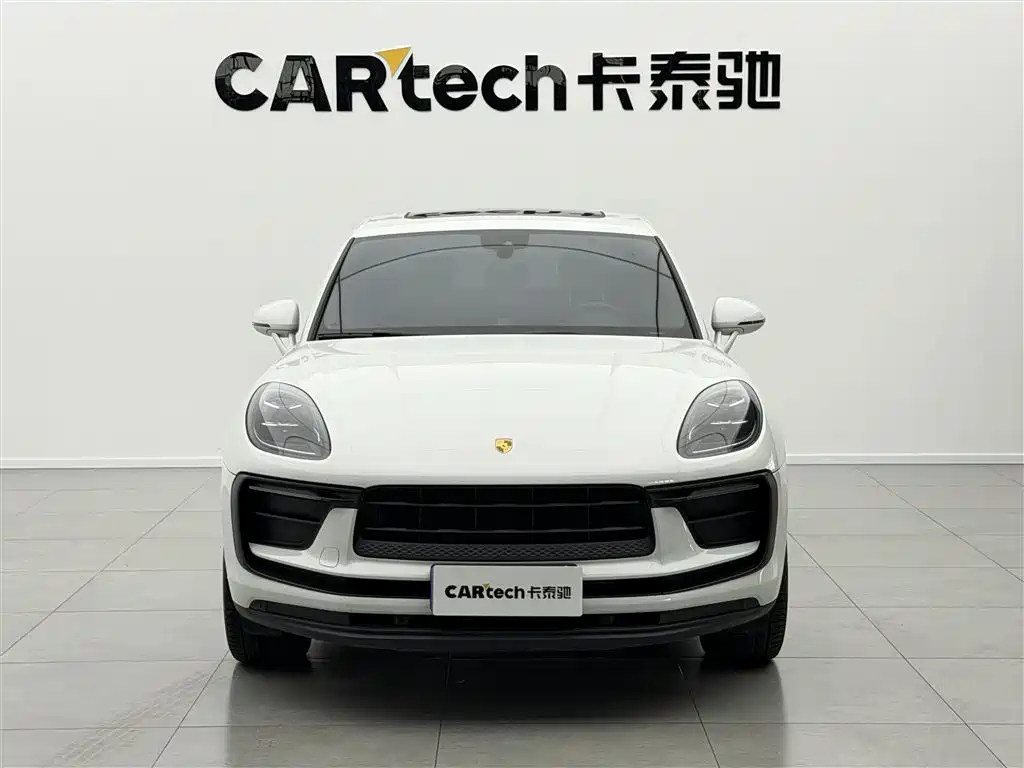 Porsche Macan 2022