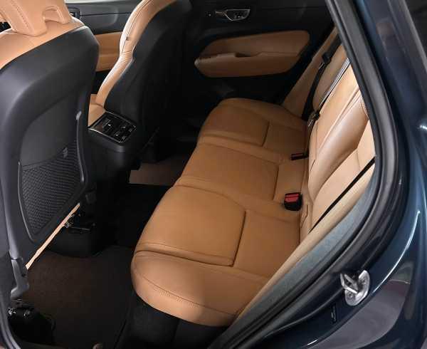 Volvo XC60 2023