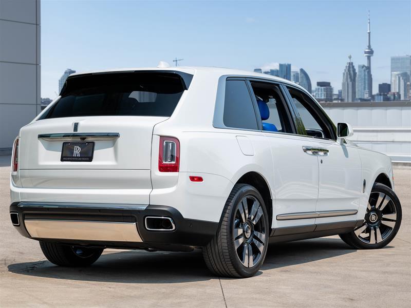 Rolls-Royce Cullinan 2023