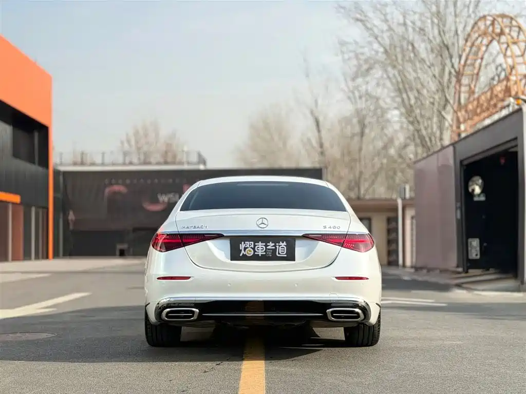 Mercedes-Benz Maybach S-Класс 2022