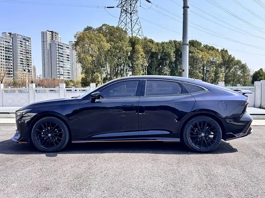 Changan UNI-V 2023