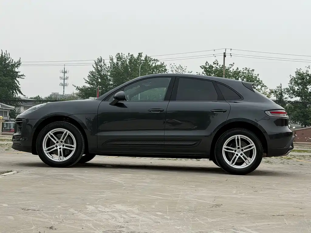 Porsche Macan 2024